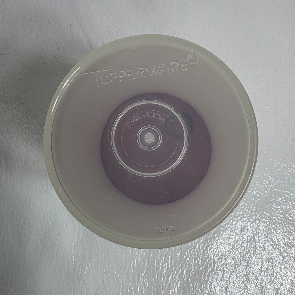 Tupperware #321 Vintage Modular Mate Container with Pour Spout Lid Red - Picture 9 of 9